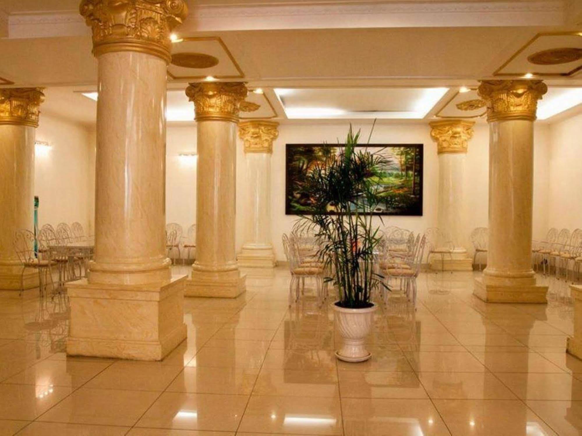 Phi Phung Khách sạn TP. Hồ Chí Minh