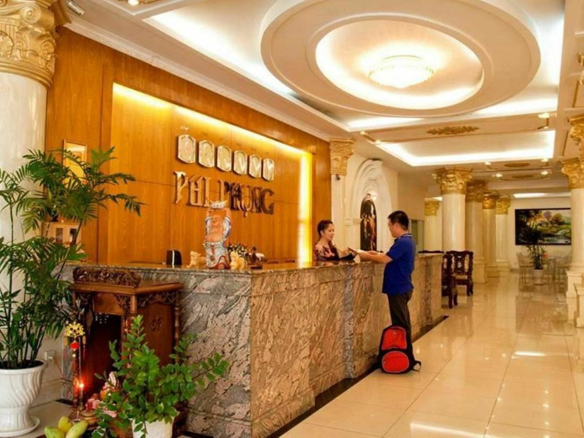 Phi Phung Khách sạn 2*