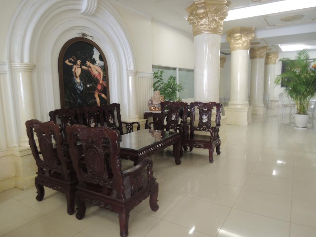 Phi Phung Hotel